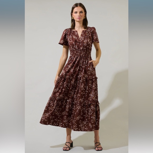 SugarLips Palmer Poplin Tiered Maxi Dress Brown - Picture 2 of 8